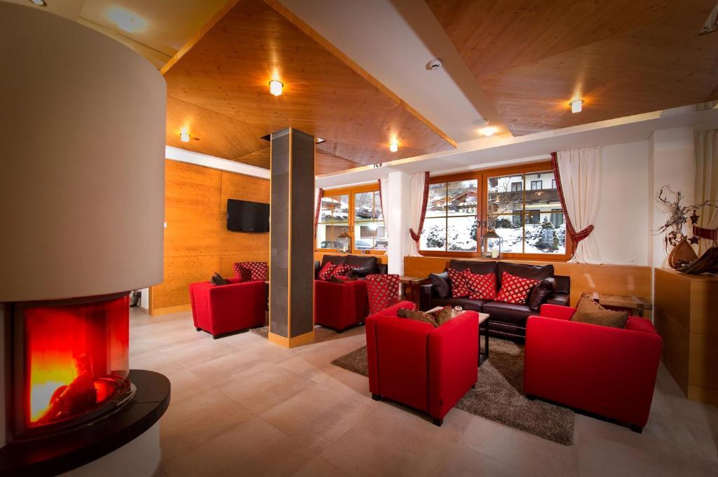 Hotel Roslehen Grossarl Buitenkant foto